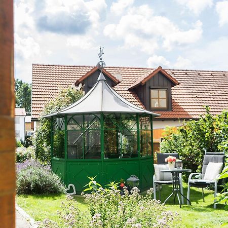 Ferienwohnungen Koehler Neualbenreuth Bagian luar foto