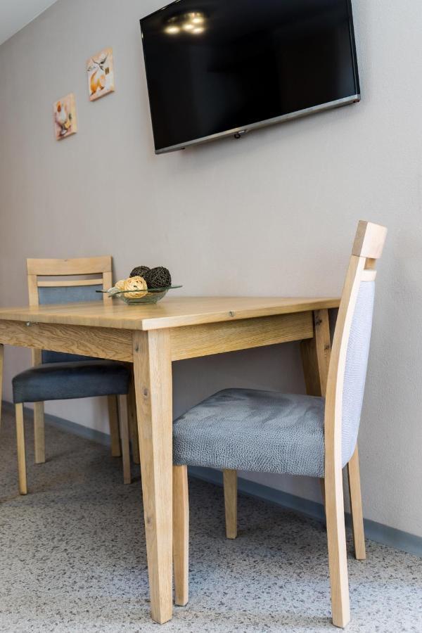Ferienwohnungen Koehler Neualbenreuth Bagian luar foto